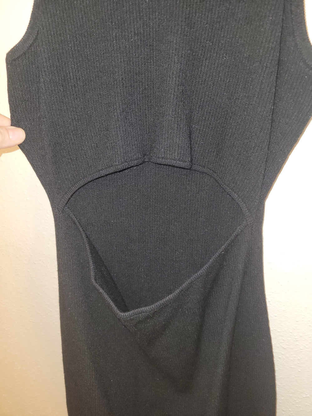 Aritzia Wilfred Free Open Midriff Dress in Black Size Medium - Picture 2 of 5